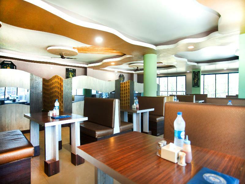 Oyo 343 Pop Life Hotel Banke 外观 照片
